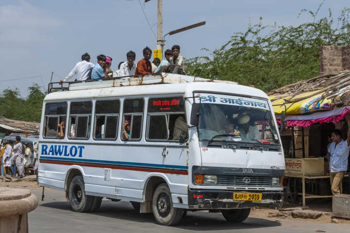 97 - India - autobus